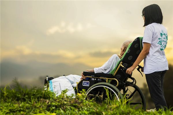 梦见神经病人是什么意思 梦见神经病人是什么意思