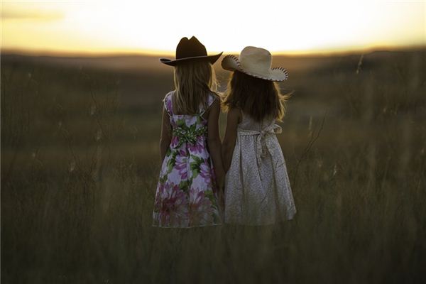 梦见姐妹是什么意思 梦见姐妹是什么意思