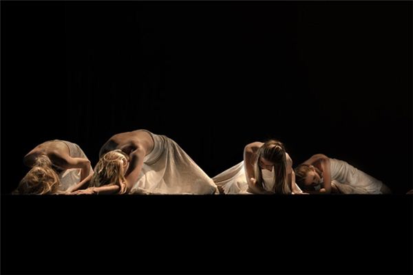 梦见业余演员是什么意思 梦见业余演员是什么意思