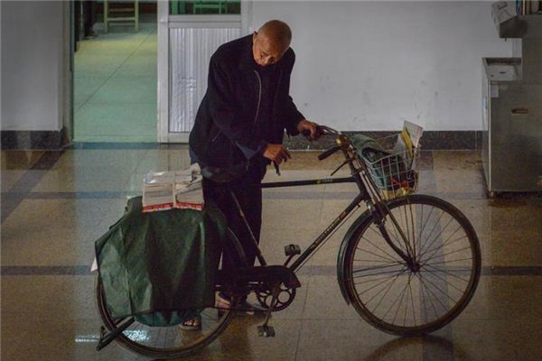 梦见送报员是什么意思 梦见送报员是什么意思