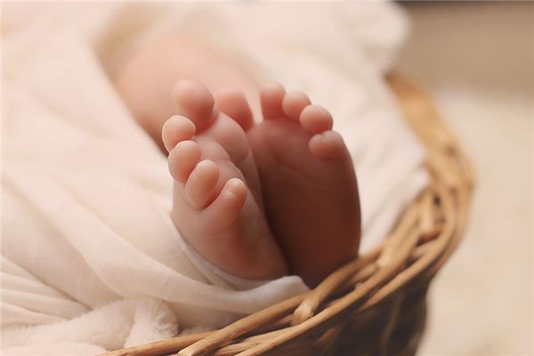 梦见脚肿了是什么意思 梦见脚肿了是什么意思