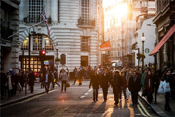 梦见各类人是什么意思 梦见各类人是什么意思