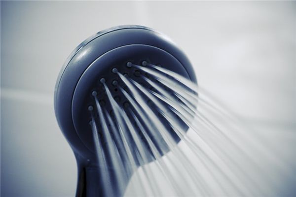 梦见别人洗头是什么意思 梦见别人洗头是什么意思