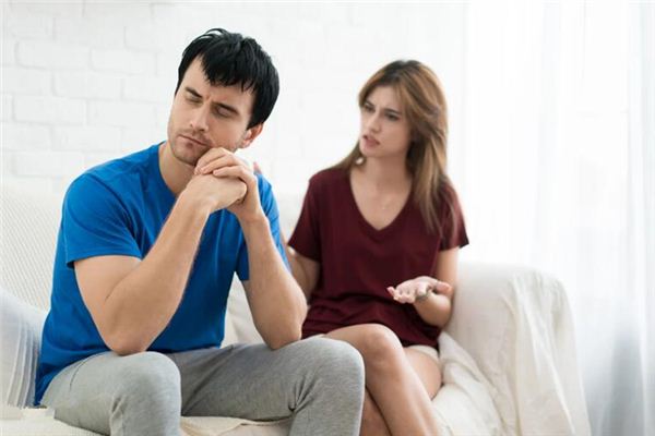 梦见喋喋不休是什么意思 梦见喋喋不休是什么意思