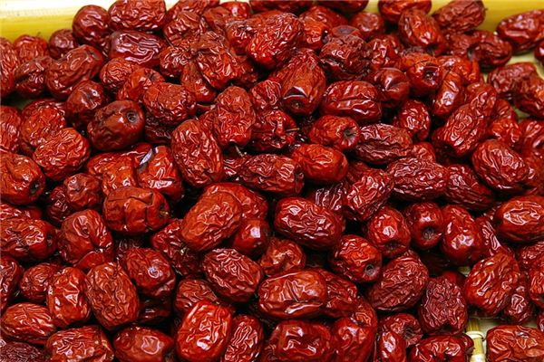 梦见吃红枣是什么意思 梦见吃红枣是什么意思