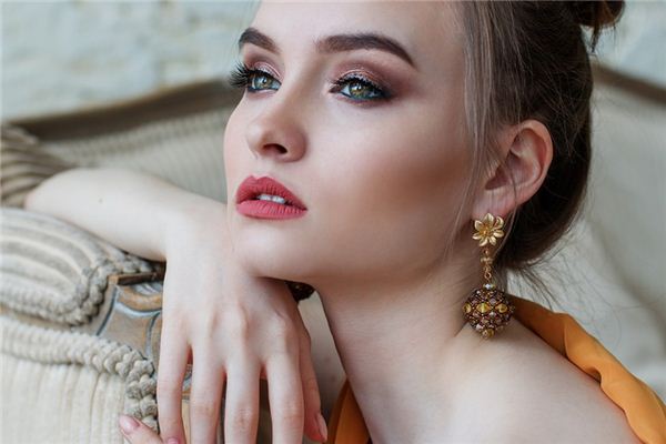 梦见耳聋是什么意思 梦见耳聋是什么意思