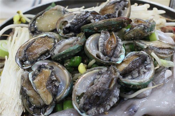 梦见鲍鱼是什么意思 梦见鲍鱼是什么意思