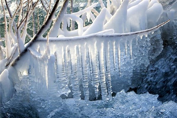 梦见寒冻是什么意思 梦见寒冻是什么意思