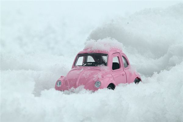 梦见水结冰是什么意思 梦见水结冰是什么意思